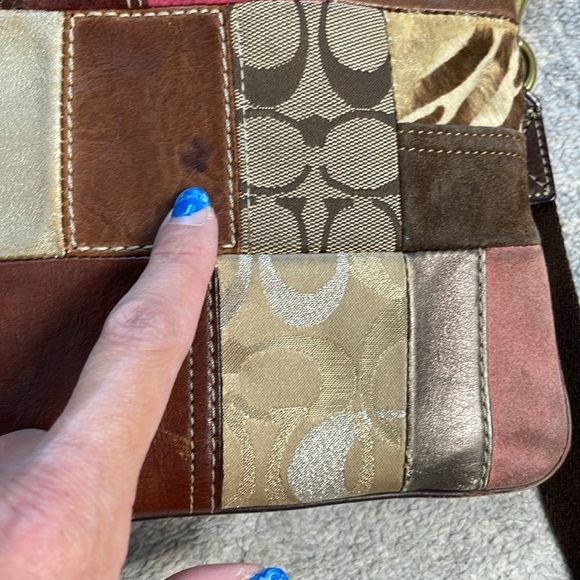 Coach Patchwork Swingpack Flat Crossbody Bag Suede Leather Signature F10439 - Picture 4 of 15